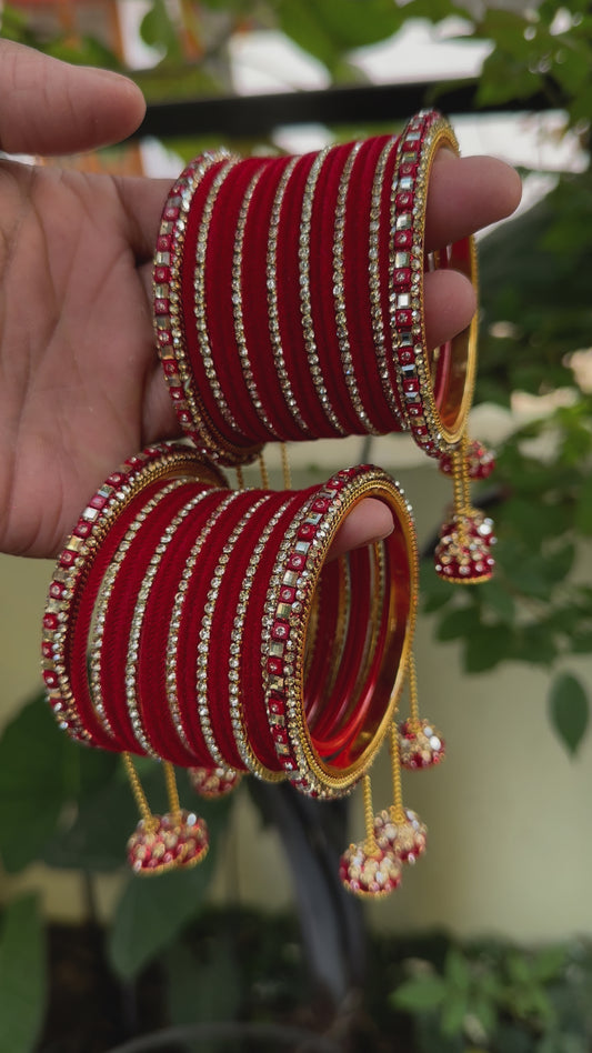 Hanging Bangles set