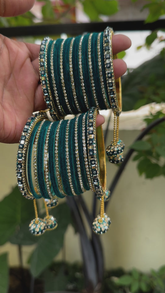 Hanging Bangles Set