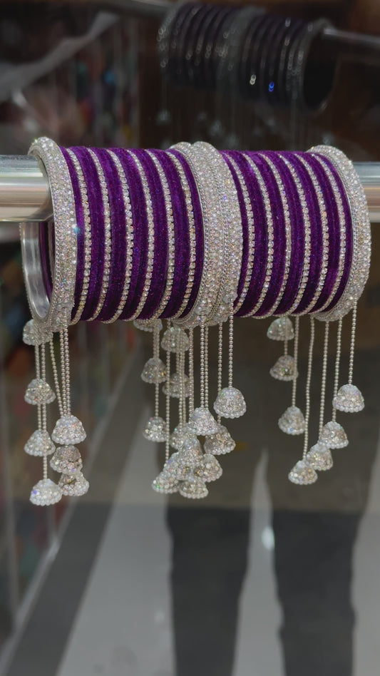 Hanging Bangles set