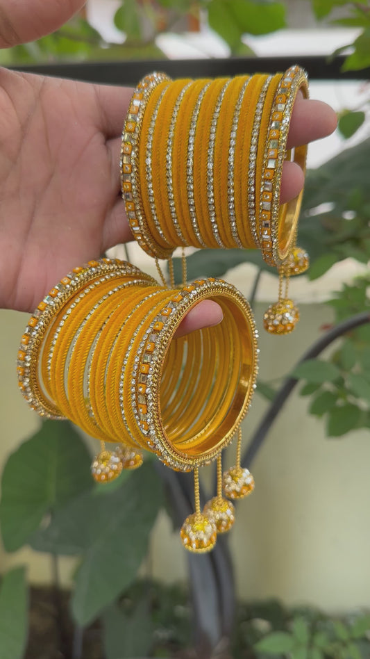 Hanging Bangles set