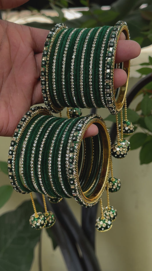 Hanging Bangles Set