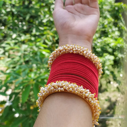 Red Metal Bangles Set