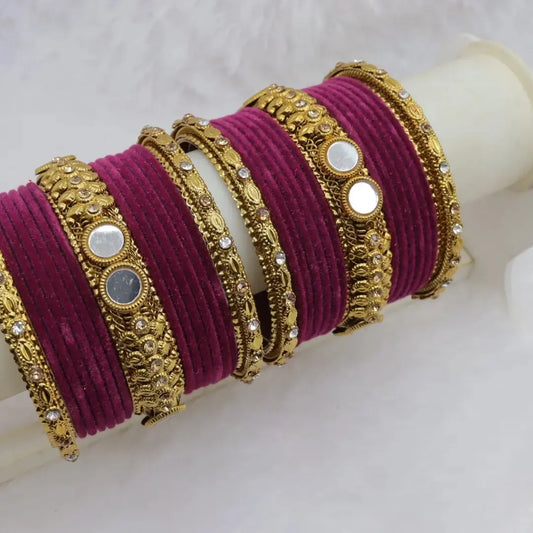 Traditional Bangles set